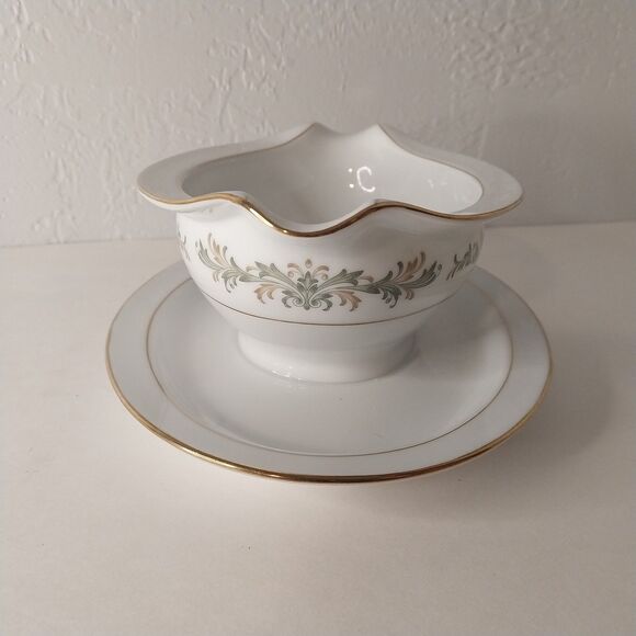 Noritake BARCELONA 6673 Gravy Boat Attached Base Gold Trim Discontinued - Picture 4 of 10